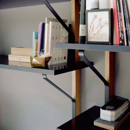 Kaari Shelf wood black / W 200 x H 113 cm - Melamine / Bouroullec, 2015 - ARTEK - W 200 x H 113 cm / Black & Natural oak - Melamine, Solid oak, Steel