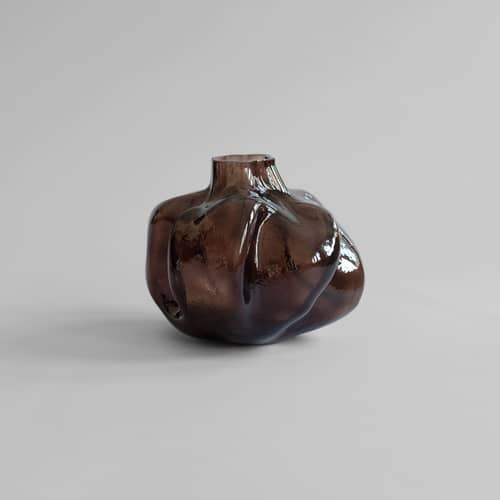 Vasen Wabi Medio glas braun / Ø 32,5 x H 28 cm - 101 COPENHAGEN - Medio / Rauchbraun - mundgeblasenes Glas