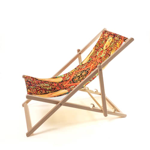 Chaise longue pliable inclinable Toiletpaper bois multicolore bois & toile multicolore / Lady on carpet - Seletti - Lady on carpet - Hêtre massif, Polyester