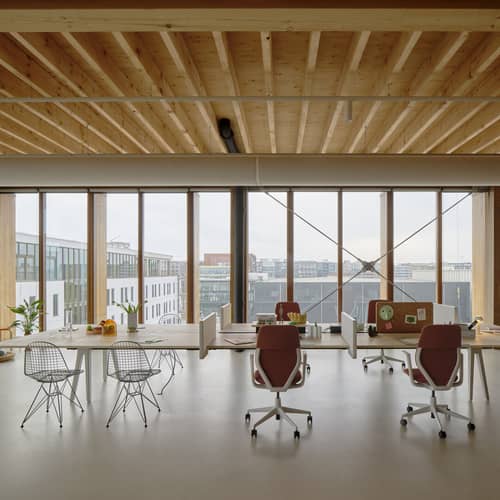 Chaise Wire Chair DKR / By Charles & Ray Eames, 1951 - Vitra - Chromé (Patins noirs) - Acier chromé