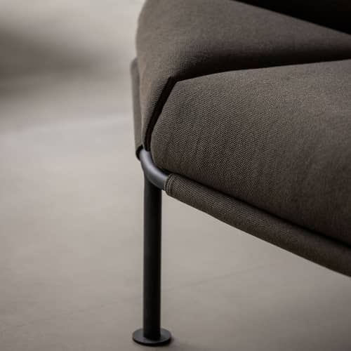Gepolsterter Sessel Atlas textil grün - KANN DESIGN - Kaki - HR-Schaum, Kvadrat-Gewebe, thermolackierter Stahl