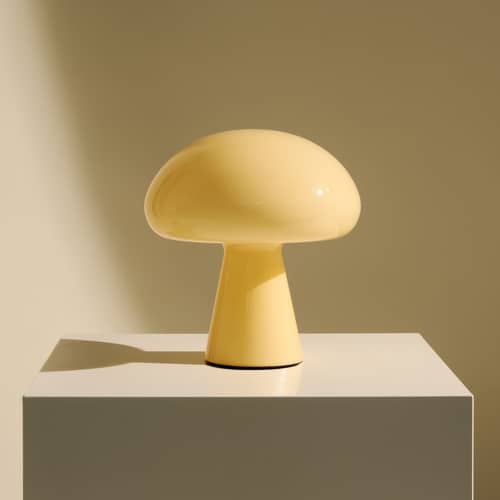 Lampe extérieur sans fil rechargeable Obello LED verre jaune / Bill Curry, 1971 - Gubi - Jaune tendre - Verre soufflé bouche