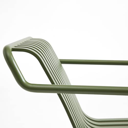 Palissade Cantilever Lounge Low armchair metal green - Hay - Olive green - Powder coated steel