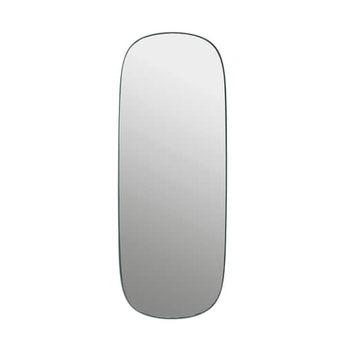 Miroir mural Framed Large / 44 x 118 cm - Muuto - Cadre vert foncé / Miroir standard - Acier laqué, Verre