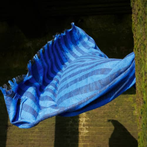 Plaid Band bleu / 160 x 200 cm - Lin & coton - Tom Dixon - Bleu & noir - Coton, Lin