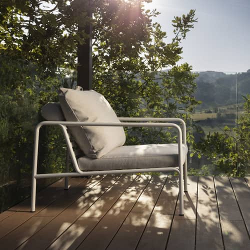 Gepolsterter Sessel Avon textil beige - Houe - Beige Ash / Struktur Taubweiß - Polyurethan-Schaum, Sunbrella-Gewebe, thermolackierter Stahl