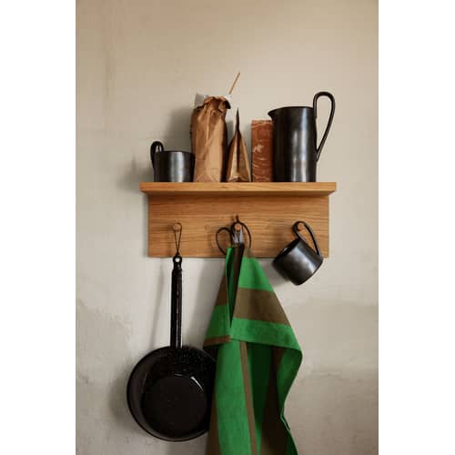 Wandgarderobe Place Small holz natur / Regal - L 105 cm - Ferm Living - L 45 x H 17 cm - Eiche - Geölte Massiveiche, MDF mit geöltem Eichenfurnier
