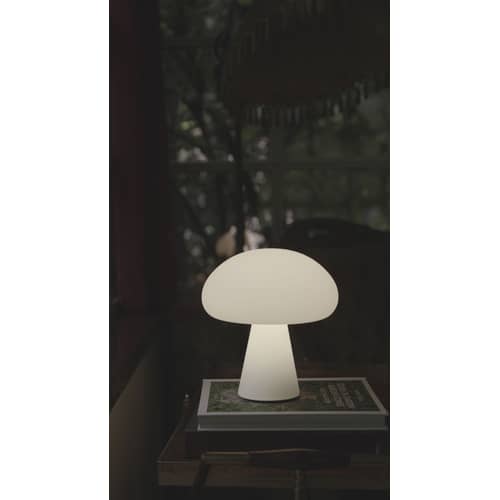 Obello LED Wireless rechargeable outdoor lamp glass white / Bill Curry, 1971 - Hand-blown glass - Gubi - Frosted Glass - Mouth blown glass