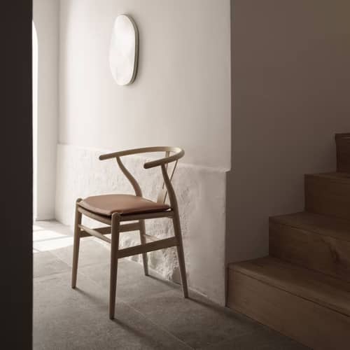  Accessory leather brown / Cushion for Wishbone Chair - CARL HANSEN & SON - Golden brown leather (Loke 7050) - Leather, Polyurethane foam