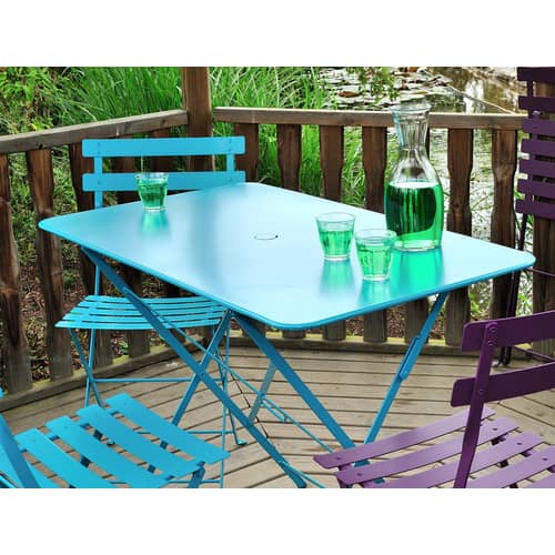 Table pliante Bistro métal gris noir / 97 x 57 cm - 4 personnes - Trou parasol - Fermob - Carbone - Acier peint