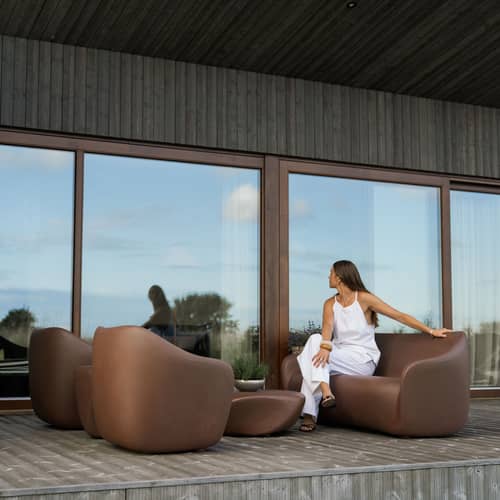 Reborn 2-seater outdoor sofa plastic material brown / L 165 cm - 100% recycled - Slide - Mocha Brown - Recycled Ecothylene