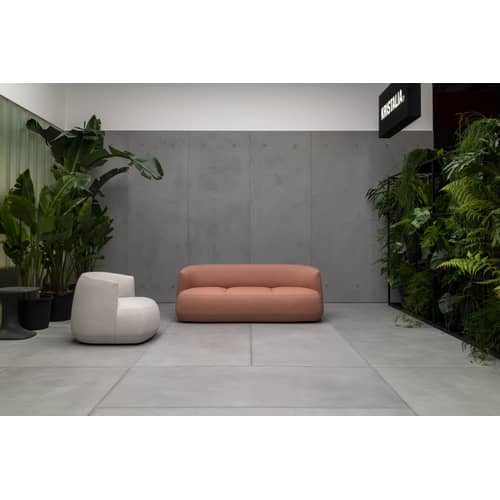 Fauteuil rembourré Brioni Up INDOOR tissu beige - Kristalia - Beige - Mousse polyuréthane, Ouate de polyester, Polyuréthane, Tissu