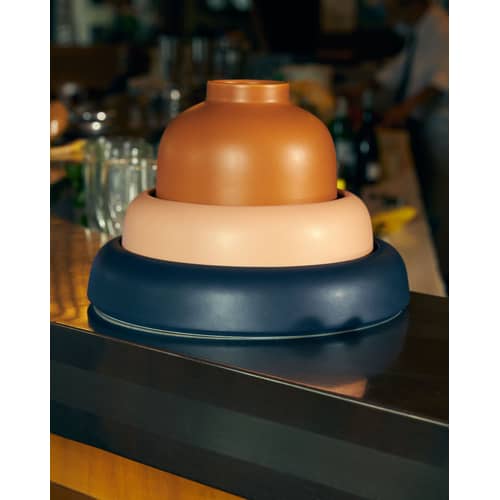 Coppa Omar 02 ceramica blu / Piatto - Large / Ø 30,8 x H 6,3 cm - Fatta a mano - raawii - Blu scuro - Ceramica smaltata
