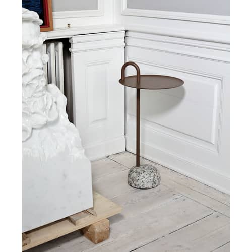 Tavolino d\'appoggio Bowler metallo pietra marrone / Metallo & granito - Hay - Marrone / Granito grigio - Acciaio laccato epossidico, Granito