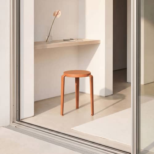 Stappelbarer Hocker Lou Chroma holz rot / Ökozertifiziertes Holz - TIPTOE - Tangerine Rot - Ökozertifiziertes Holz, Stahl