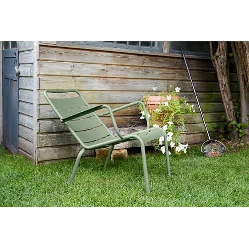Fauteuil bas Luxembourg métal vert / Dossier incliné - Fermob - Menthe glaciale - Aluminium laqué
