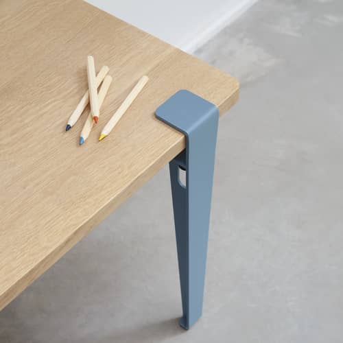 Kinderschreibtisch  holz blau / 70 x 50 cm - Eiche - TIPTOE - Eiche / Blau Walblau - Ökozertifizierte Massiveiche, thermolackierter Stahl