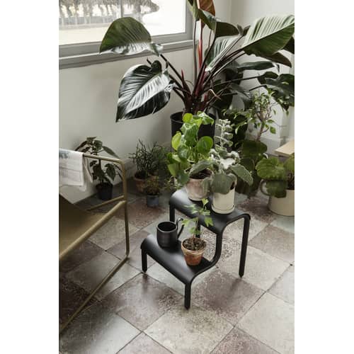 Up Step Moveable step metal black / Metal - L 34 x P 35 x H 36 cm - Ferm Living - Black - Iron