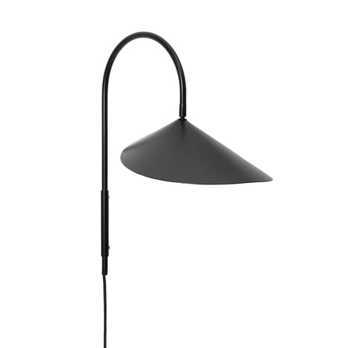 Applique avec prise Arum Swivel Ferm Living / H 47 cm - Orientable - Noir - Métal | Made In Design