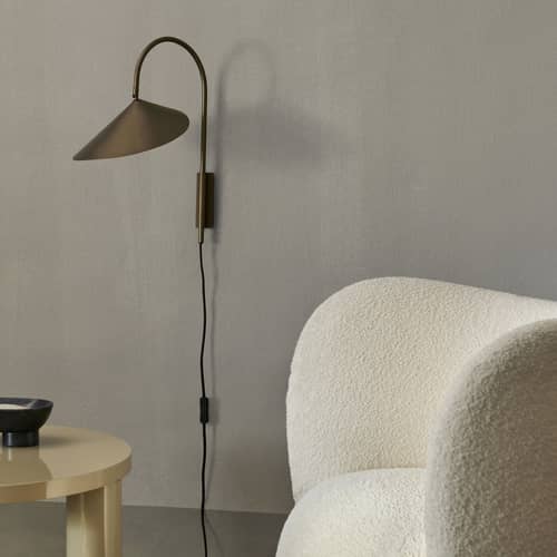 Arum Swivel Wall light with plug metal gold / H 47 cm - Adjustable - Ferm Living - Bronze - Aluminium, Iron
