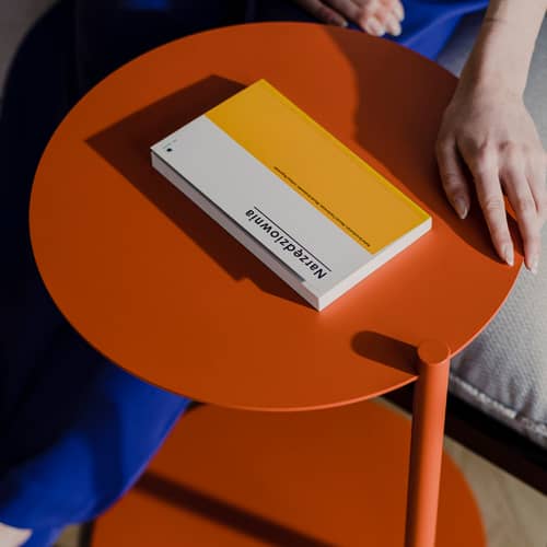 Table d\'appoint Ande métal orange / Ø 40 x H 55 cm - NOO.MA - Ecorce d\'orange - Acier recyclé
