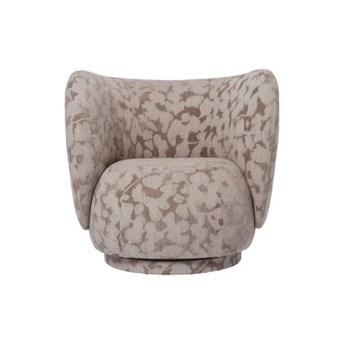 Fauteuil rembourré Rico / Tissu jacquard - Ferm Living - Taupe motif floral (tissu Cilla) - Bois, Mousse, Tissu