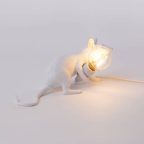 Lampada da tavolo Mouse Lie Down #3 / Topolino allungato - Topolino allungato / Bianco - Resina
