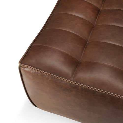 Pouf N701 cuir marron / 70 x 70 cm - Ethnicraft - Châtaigne - Bois, Cuir aniline, Mousse PU haute densité