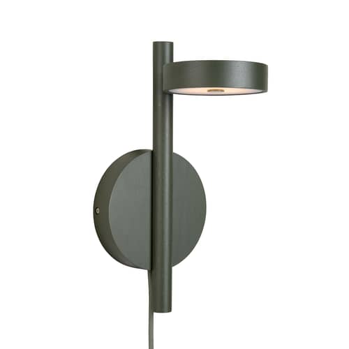 Applique avec prise Okinawa LED / 1 diffuseur orientable - GOOD&MOJO - Vert - Frêne