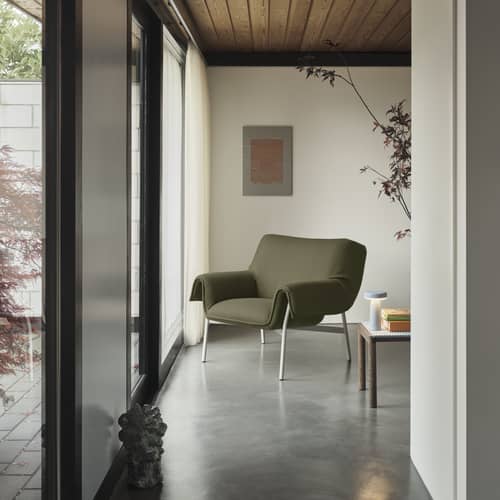Tavolino Couple ceramica blu / 84.5 x 40 x H 40 cm - Piano in gres reversibile - Muuto - Blu pallido / Rovere scuro - Gres porcellanato, Rovere oliato tinto