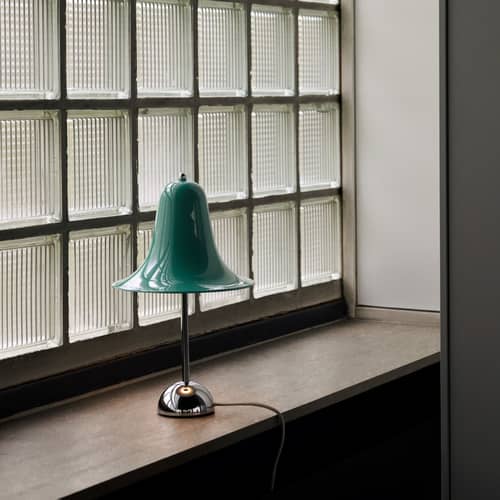 Pantop Table lamp metal green / Ø 23 cm - Verner Panton (1980) - Verpan - Dark teal blue / Chromed base, legs - Chromed metal, Lacquered metal