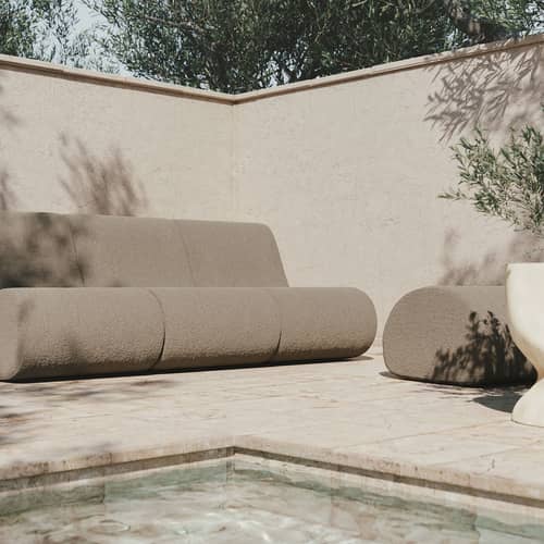 Pouf d\'extérieur Rouli tissu marron - Ferm Living - Sable foncé (Pure bouclé) - Mousse PU haute résilience, Tissu outdoor bouclé