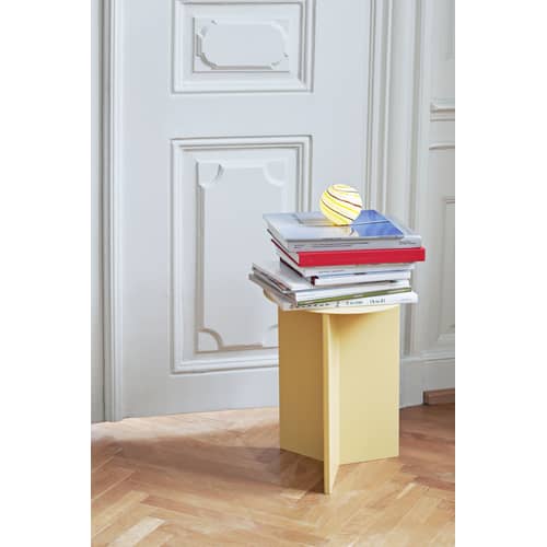 Tavolino d\'appoggio Slit Metal metallo giallo / Alto - Ø 35 X H 47 cm - Hay - Giallo - Acciaio laccato epossidico