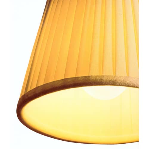 Lampe de table Miss K tissu beige - Flos - Tissu plissé - PMMA, Tissu