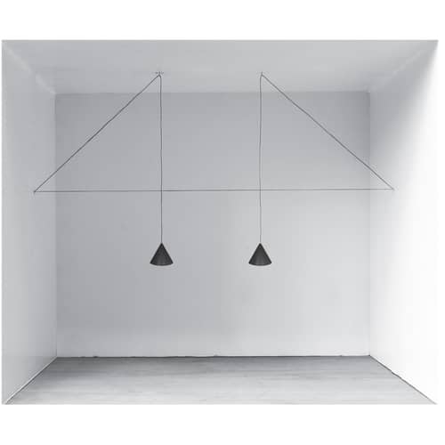 Sospensione String Light Cone metallo nero LED / Cavo decorativo da 12 metri - Flos - Sospensione Cono / Nero - alluminio verniciato, policarbonato, Tessuto