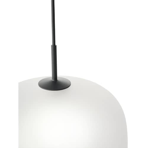 Suspension Rime / Ø 37  - Verre soufflé bouche - Muuto - Monture noire / Blanc - Aluminium verni, Verre soufflé bouche