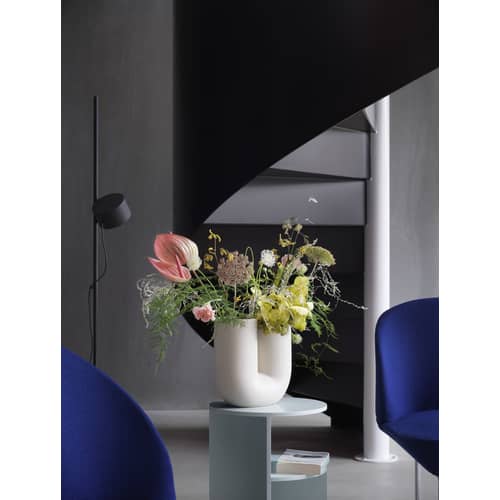 Vase Kink céramique beige / Earnest Studio, 2018 - Muuto - Sable - Céramique