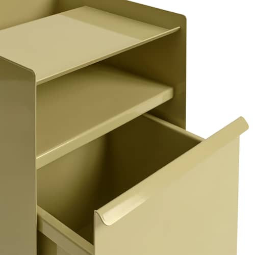 Carrello portavivande con ruote Folded Low metallo verde / 1 porta - H 61,5 cm - Muuto - Verde beige scuro - Acciaio