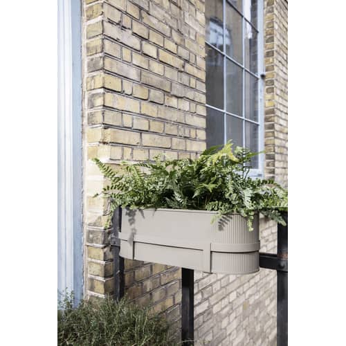 Jardinière Bau métal noir / Avec support  / L 45 cm - Ferm Living - Noir - Acier galvanisé