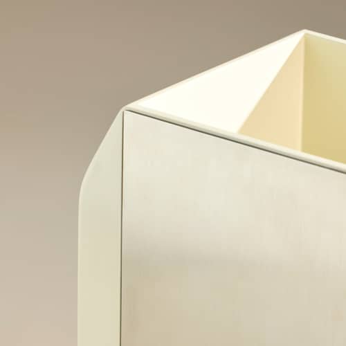 Vase Oscar blanc - Maison Sarah Lavoine - Ecru / Miroir - Aluminium poli, Résine laquée