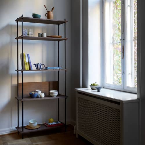 Shelving System – s.200.1.A Shelf wood brown / W 85 x H 200 x D 35 cm - MOEBE - Smoked oak / Green - Oak veneer MDF, Steel