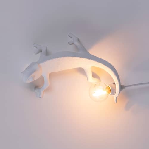 Chameleon Going Up Table lamp plastic material white / Wall light - Resin - Seletti - Up / White - Resin