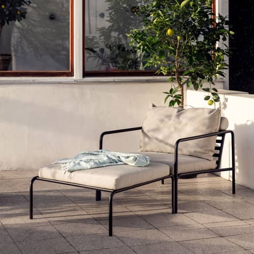 Pouf per esterno Avon metallo tessuto beige - Houe - Struttura in Beige Ash / Bianco - Acciaio termolaccato, Schiuma di poliuretano, Tessuto Sunbrella