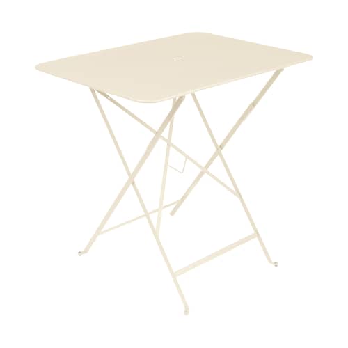 Table pliante Bistro métal beige / 77 x 57 cm - 4 personnes / Trou parasol - Fermob - Beige latte - Acier laqué