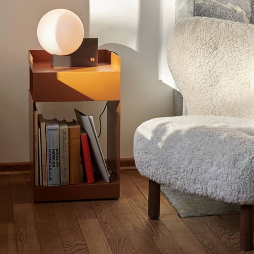 Rotate SC73 Mobile container metal orange brown / 35 x 35 x H 59 cm - Steel - &tradition - Terracotta - Steel