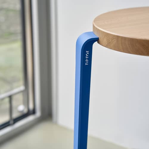 Sgabello Lou metallo blu / H 45 cm - Rovere eco-certificato - TIPTOE - Blu Azzurro - Acciaio termolaccato, Rovere massello eco-certificato