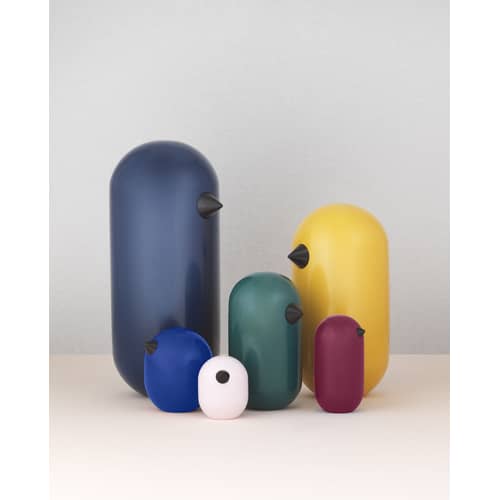 Figur Little Bird holz blau grün / H 7 cm x Ø 3,8 cm - Normann Copenhagen - Blau-grün - lackierte Eiche