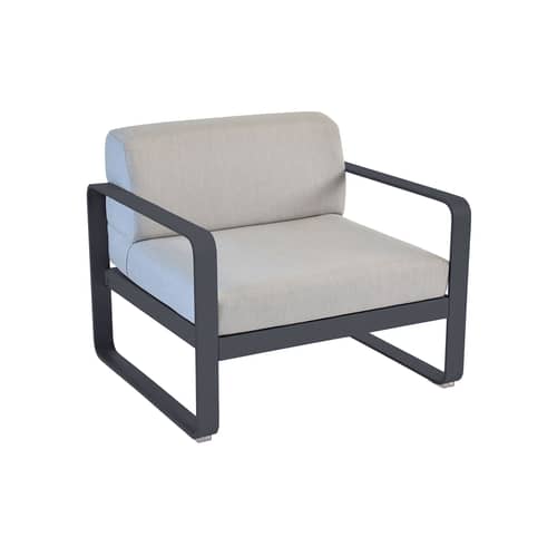 Fauteuil rembourré Bellevie Lounge     / Tissu gris flanelle - Fermob - Carbone / Tissu gris flanelle - Aluminium laqué, Mousse, Tissu acrylique