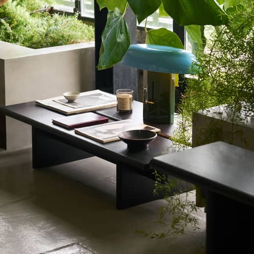 Couchtisch Ita OS3 holz braun / 110 x 60 x H 25 cm - &tradition - Dunkel gebeizte Eiche - MDF Eichenfurnier