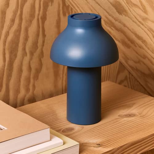 Kabellose, wiederaufladbare Außenlampe PC Portable n°2 plastikmaterial blau / Pierre Charpin - Hay - Azurblau - ABS, Polypropylen